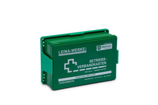REF-20001-scaled Betriebsverbandkasten DIN 13157 grün mit Wandhalterung